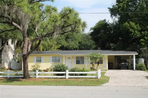 3209 W Wyoming Avenue Tampa FL 33611