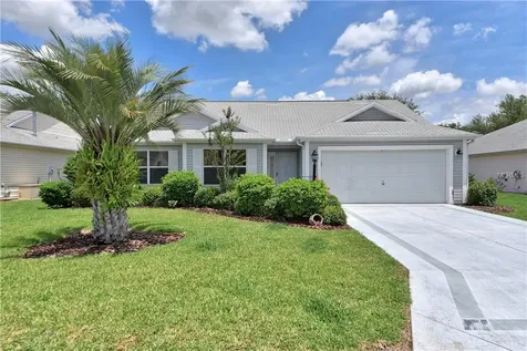 2111 Barbosa Court Lady Lake FL 32159