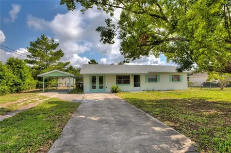 11643 Lakeview Drive Leesburg FL 34788