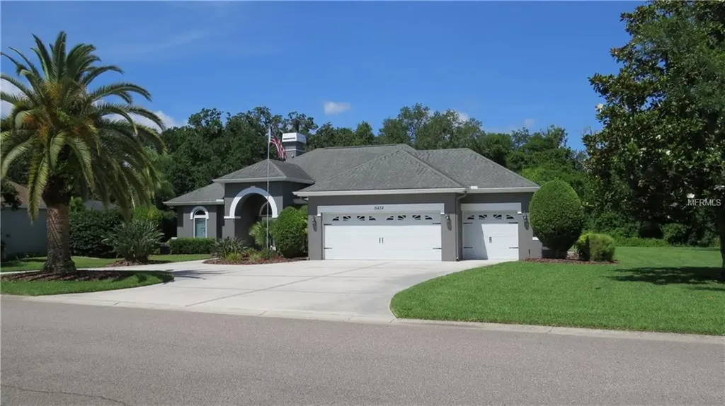 6414 Shoal Creek Street Circle Bradenton FL 34202