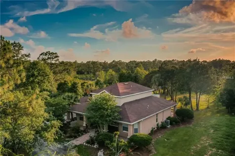 18027 Parrot Road Weeki Wachee FL 34614