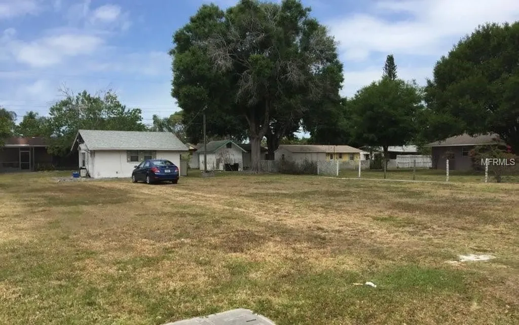 5752 New York Avenue Sarasota FL 34231