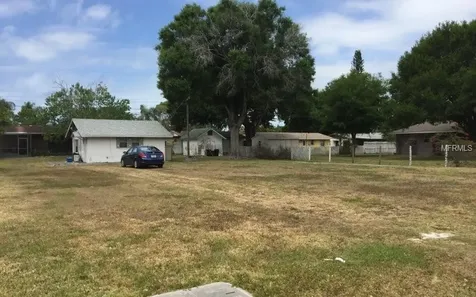 5752 New York Avenue Sarasota FL 34231