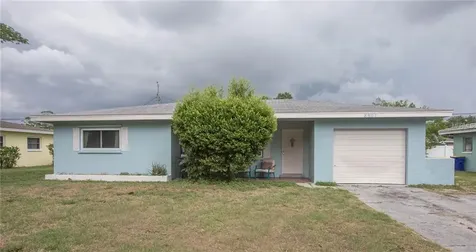 8807 112th Street Seminole FL 33772
