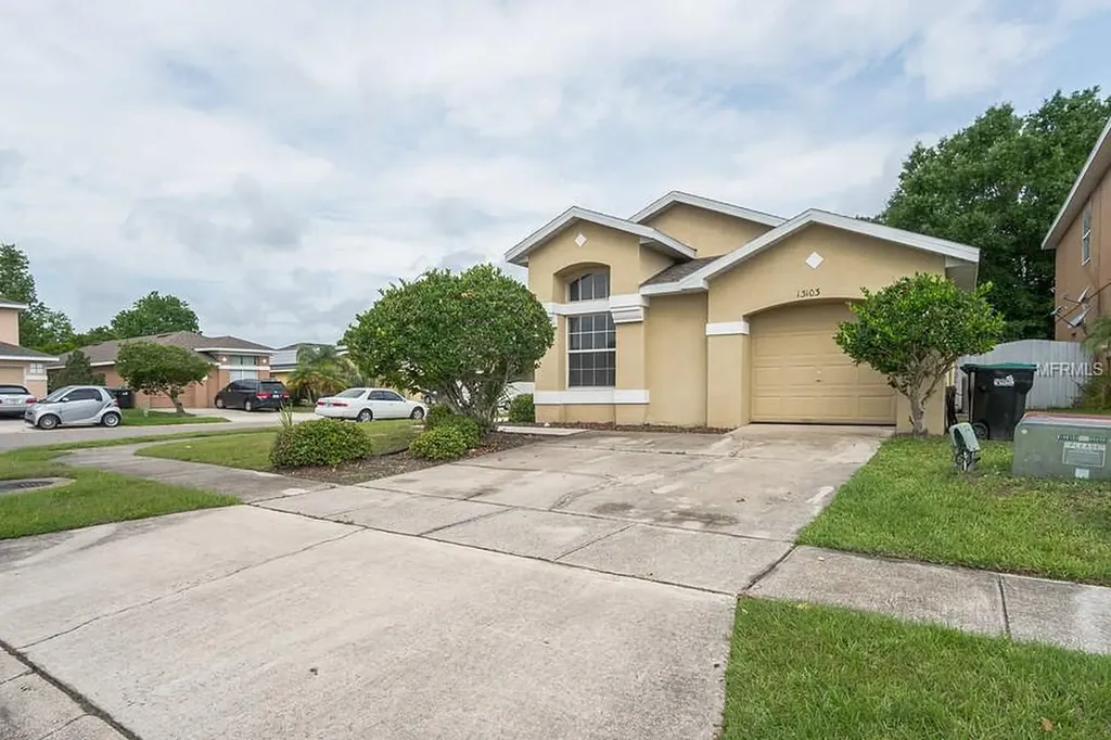 13103 Greenpointe Drive Orlando FL 32824