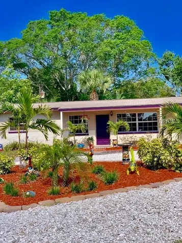 2686 Granada Circle W St Petersburg FL 33712