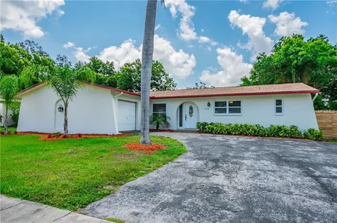 2470 Sunny Breeze Avenue Largo FL 33770