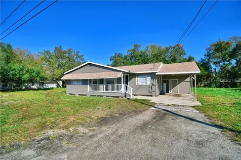 706 Lemon Avenue Dundee FL 33838