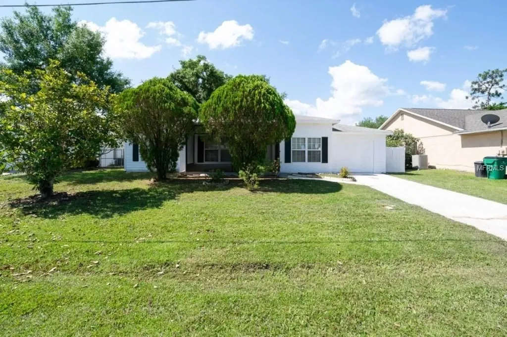 614 Polynesian Court Kissimmee FL 34758