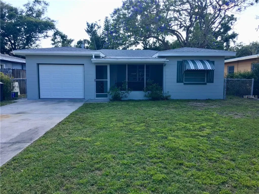 811 Freemont Street S Gulfport FL 33707