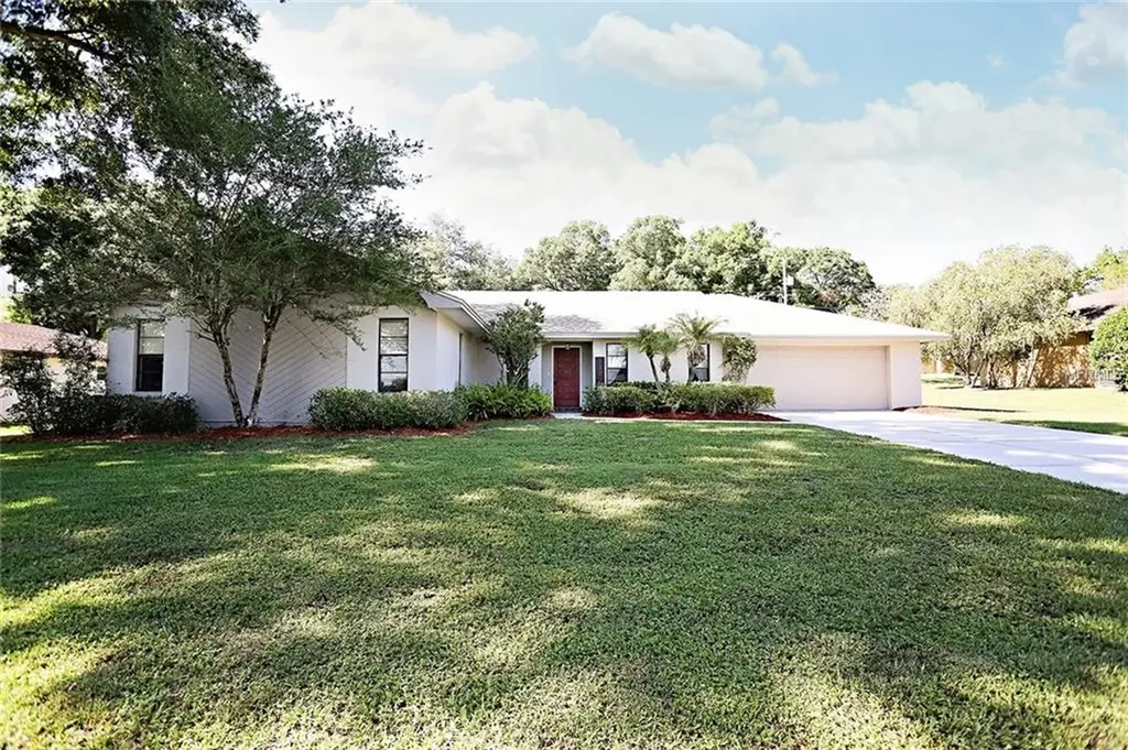1127 Hallamwood Trail S Lakeland FL 33813