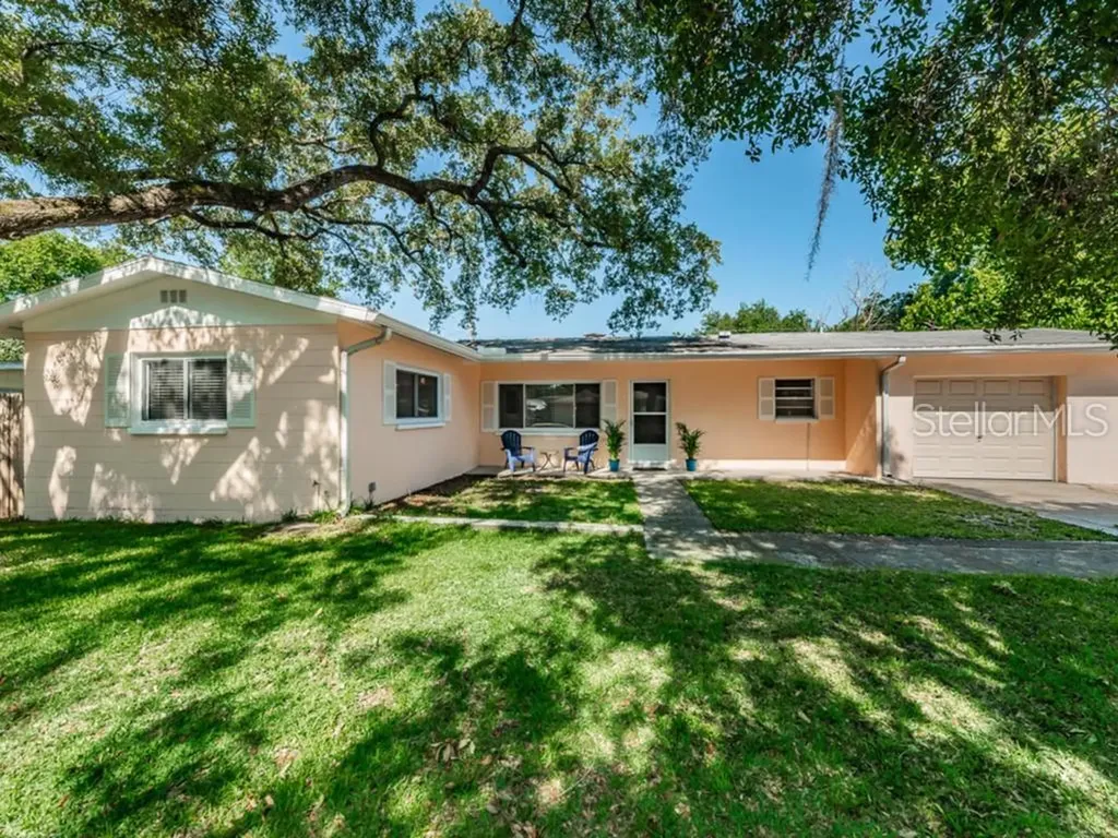2086 Temple Terrace Clearwater FL 33764