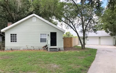 407 Pevetty Drive Plant City FL 33563
