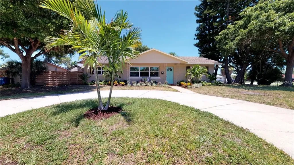 3773 67th Street N St Petersburg FL 33710
