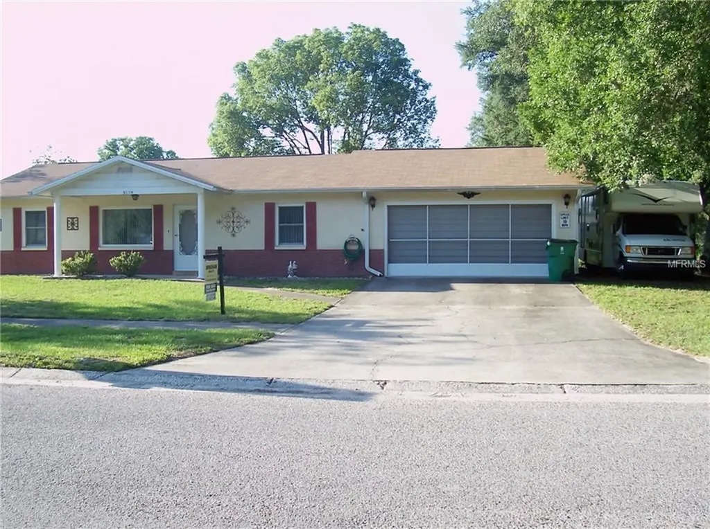 38715 Piedmont Avenue Zephyrhills FL 33540