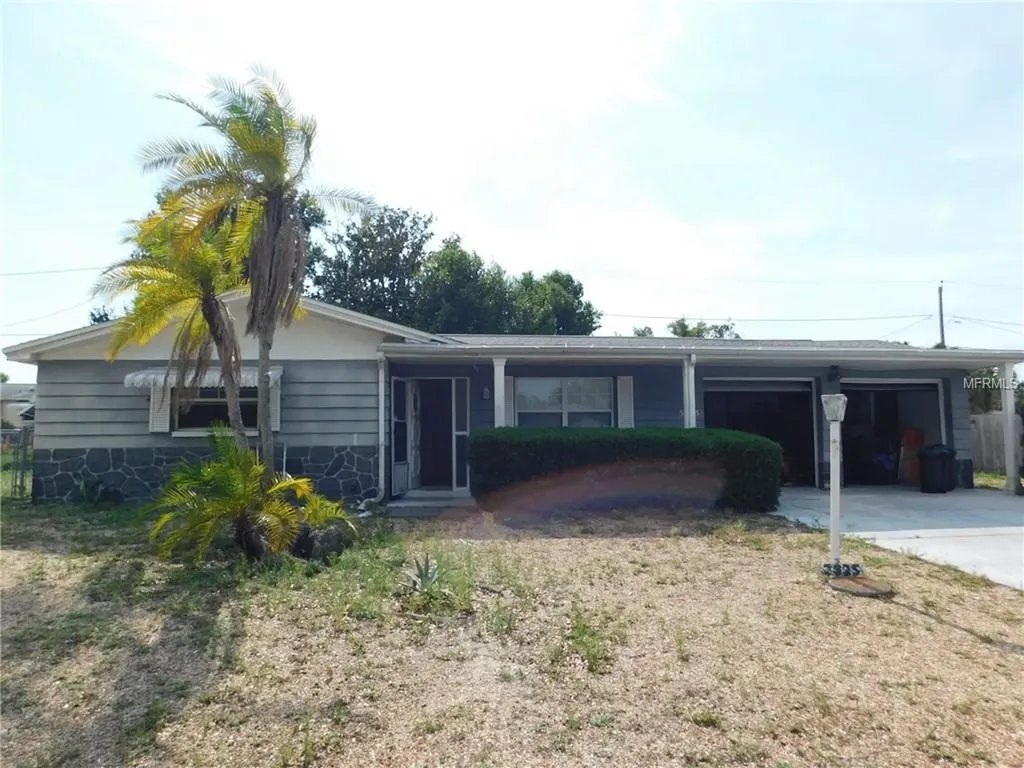 3325 Silver Hill Drive Holiday FL 34691