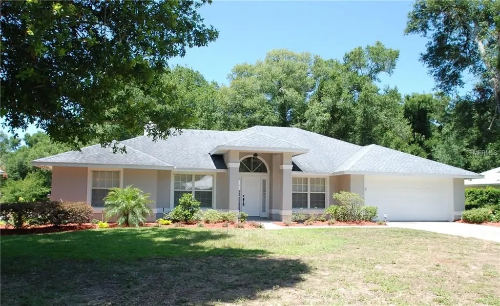 1402 Fahnstock Street Eustis FL 32726
