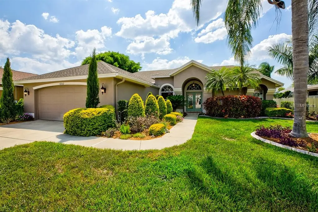6262 Aventura Drive Sarasota FL 34241