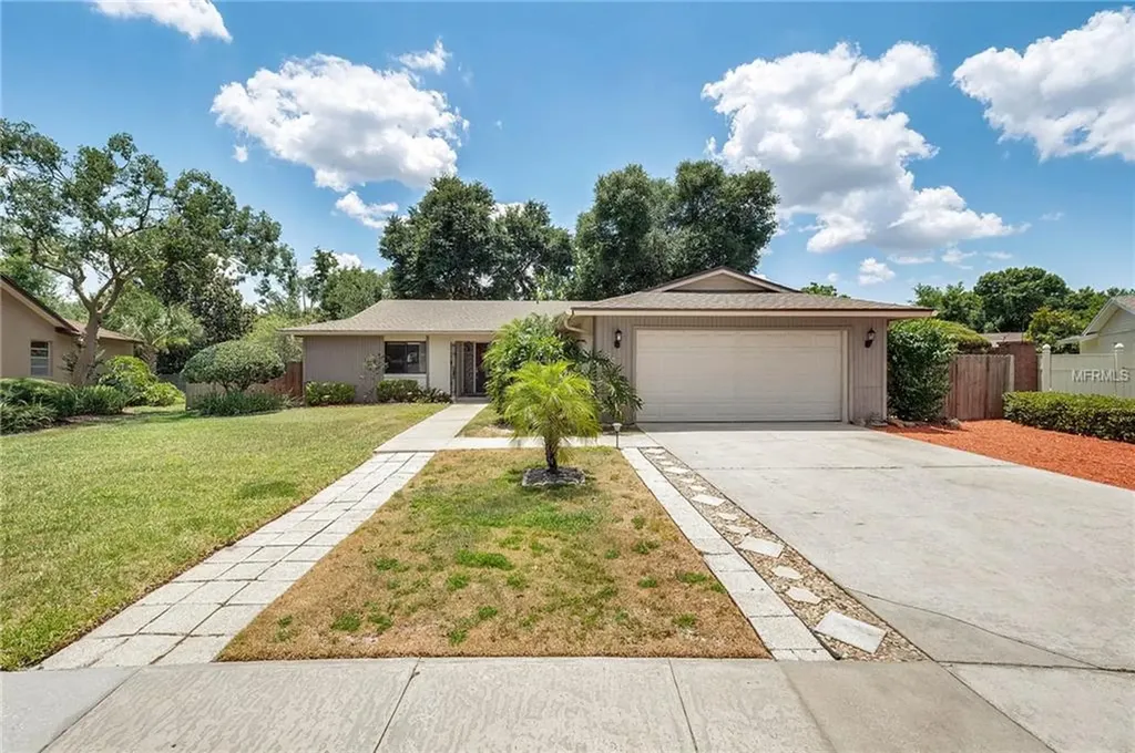 124 Sagewood Court Apopka FL 32703