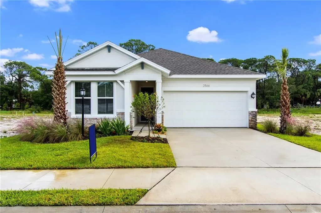 2566 Fireflag Lane Sarasota FL 34232