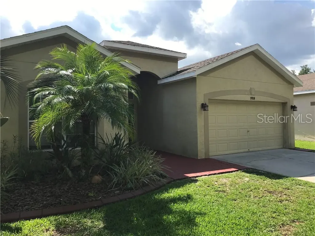 19118 Cypress Reach Lane Tampa FL 33647