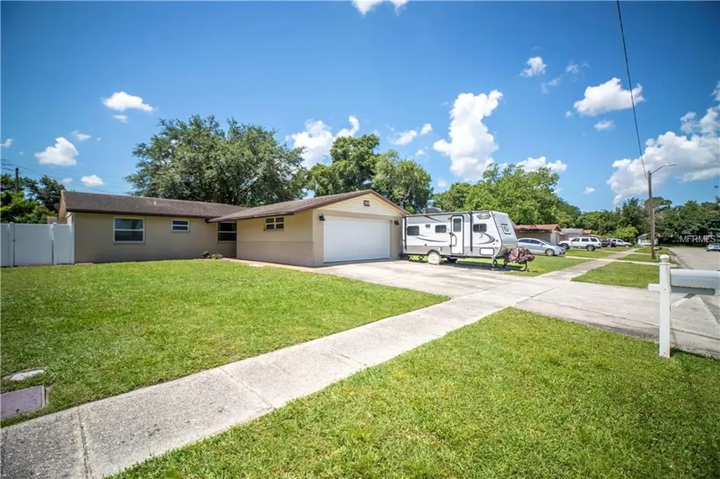 5220 87th Avenue N Pinellas Park FL 33782