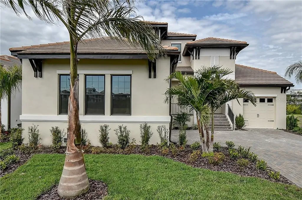 3118 Christophers Watch Lane Ruskin FL 33570