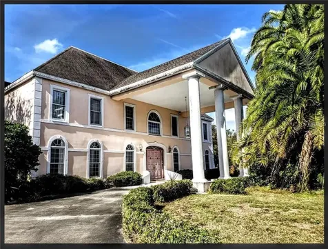 1021 Emerald Creek Drive Valrico FL 33596