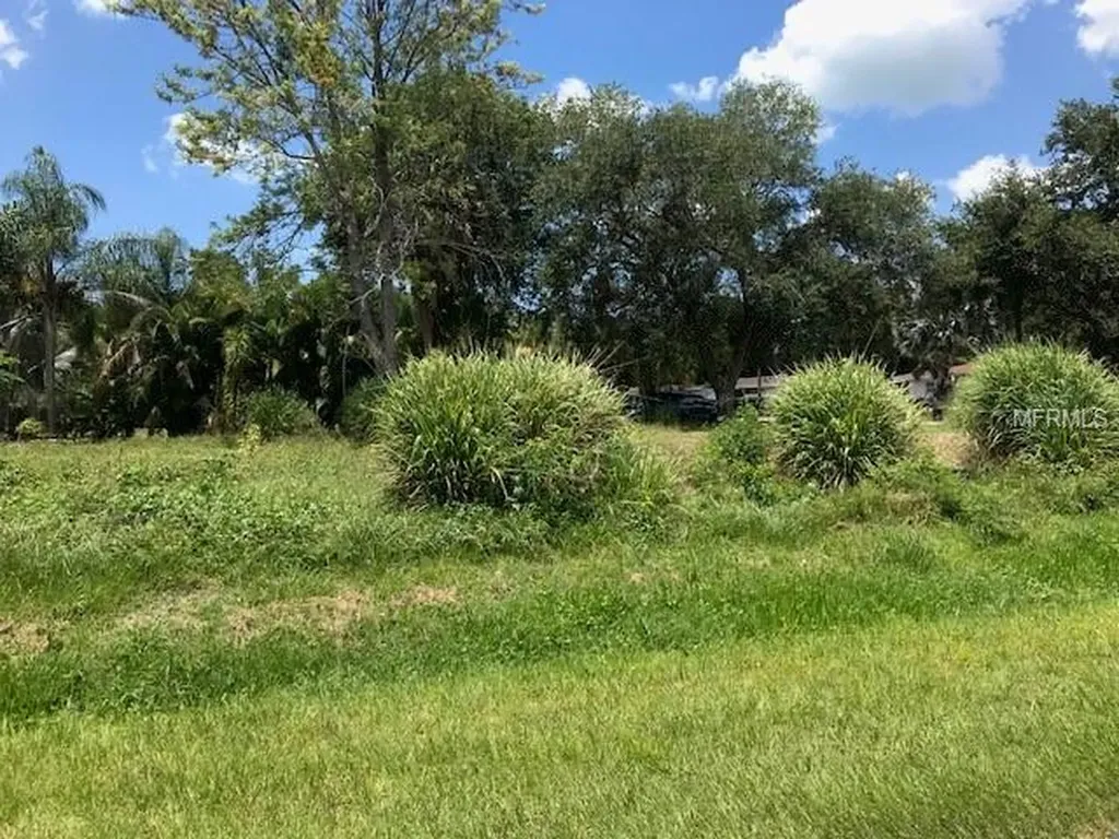 2222 Worrington Street Sarasota FL 34231