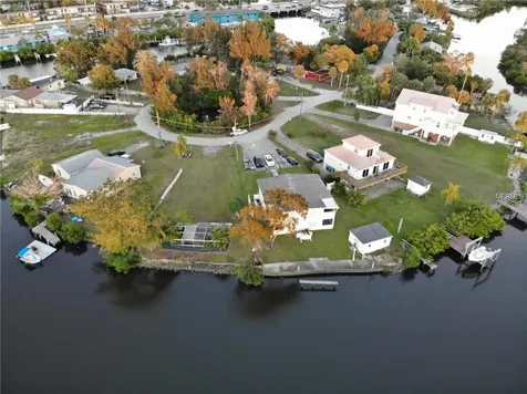 8942 Rocky Creek Drive Tampa FL 33615