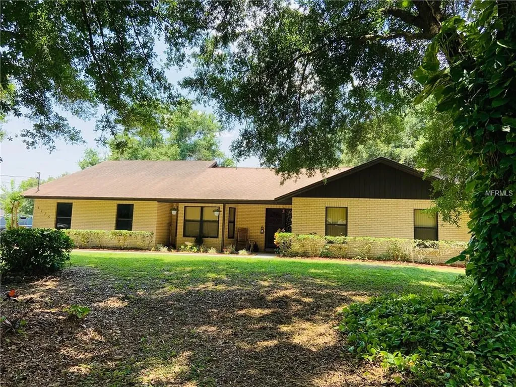 1115 S Wiggins Road Plant City FL 33566