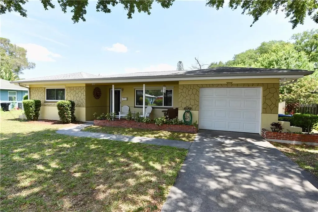 800 56th Avenue S St Petersburg FL 33705