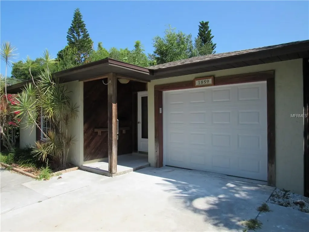 1859 Wharf Road Sarasota FL 34231