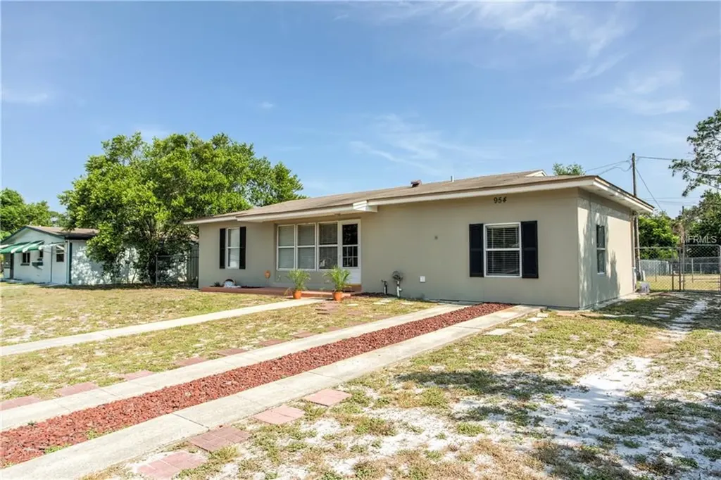 954 Rockhill Street Deltona FL 32725