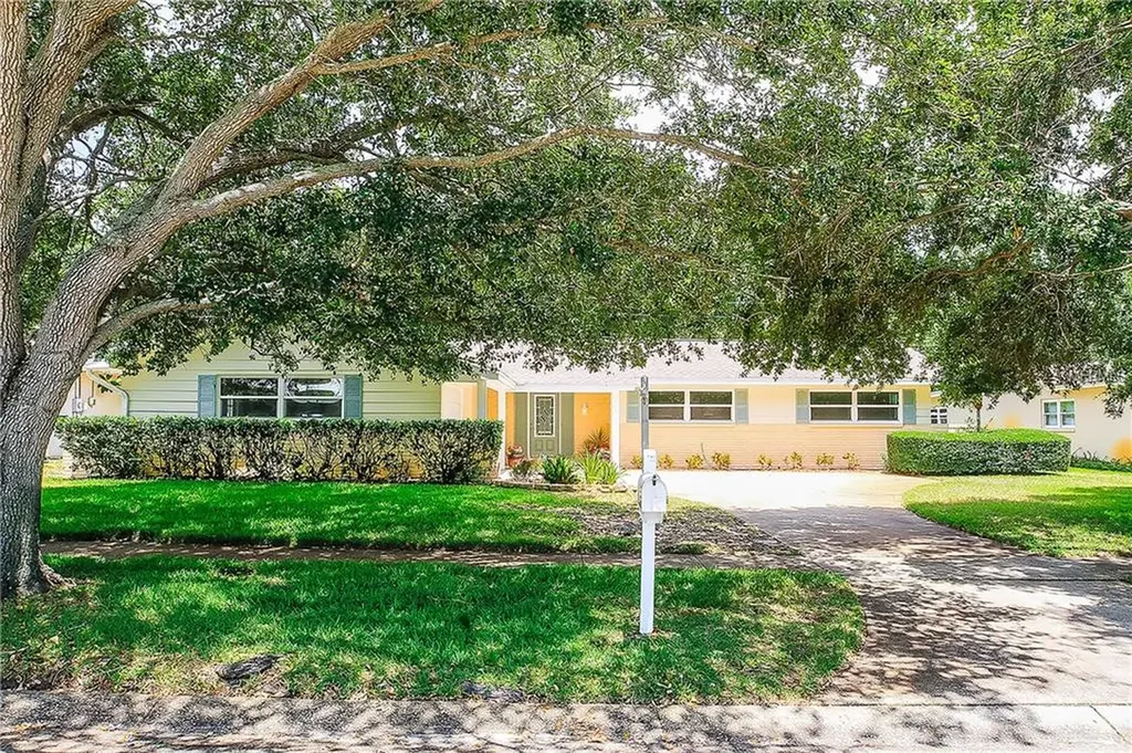 1033 Flushing Avenue Clearwater FL 33764