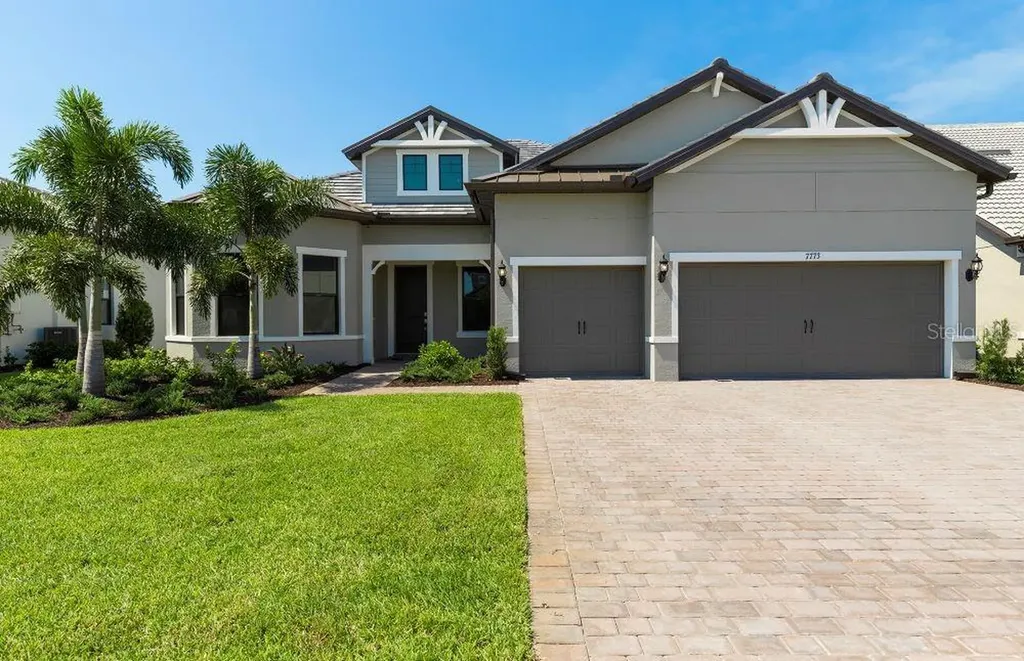 7773 Grande Shores Drive Sarasota FL 34240
