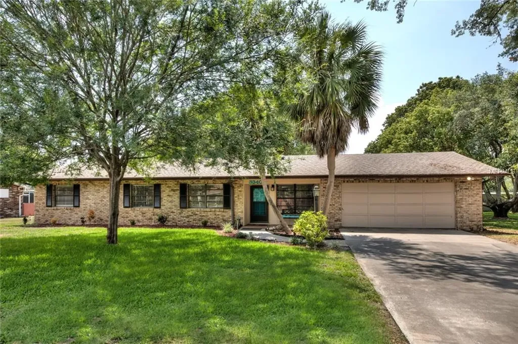 33405 Green Road Leesburg FL 34788