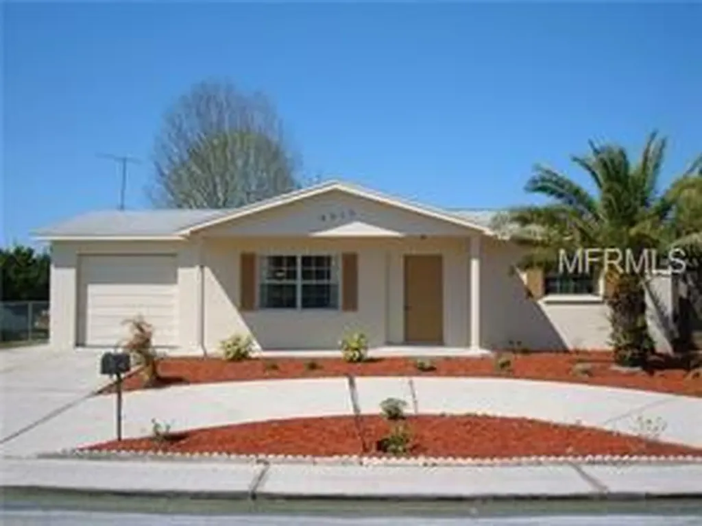 9313 Wolcott Lane Port Richey FL 34668