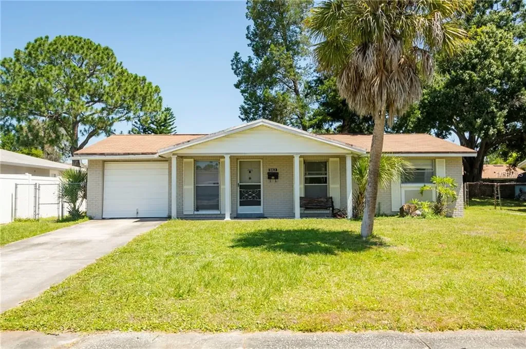 8413 Westridge Drive Tampa FL 33615