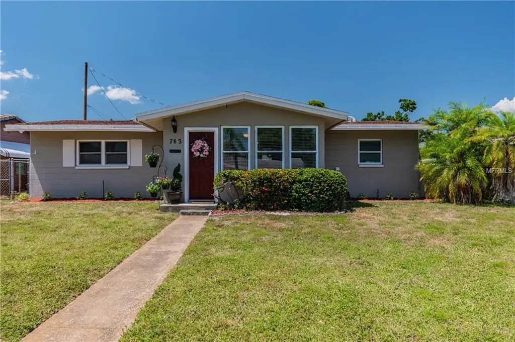 783 42nd Avenue NE St Petersburg FL 33703
