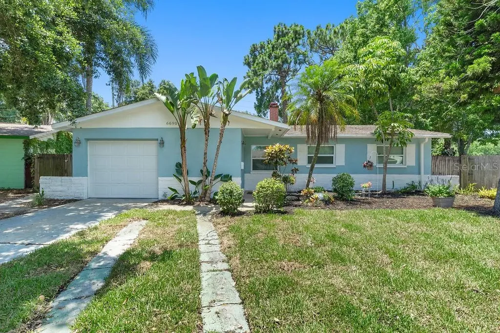 6690 99th Avenue N Pinellas Park FL 33782
