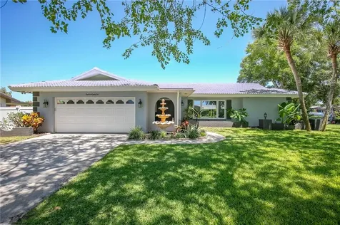 1885 Wateroak Drive W Clearwater FL 33764