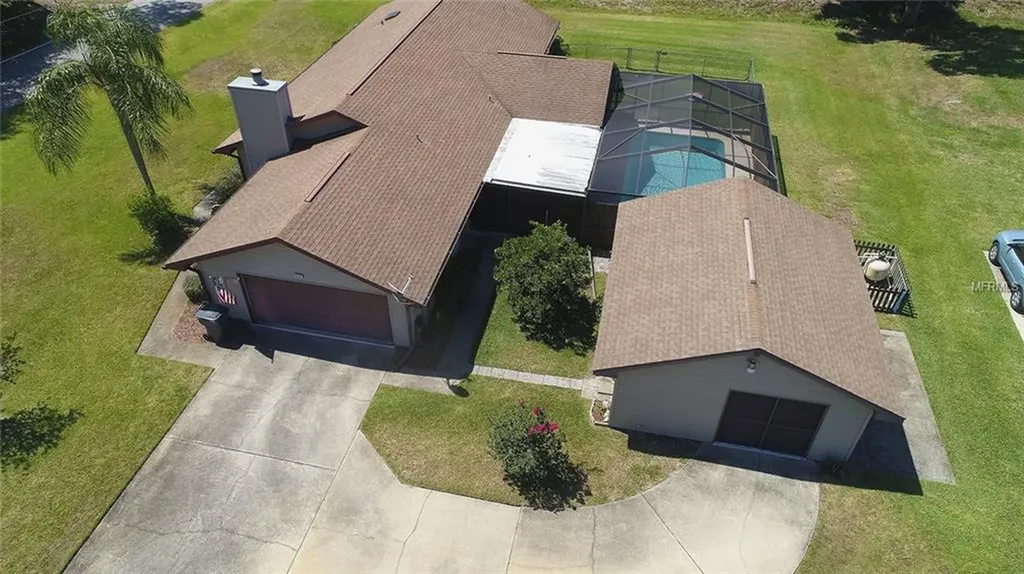 943 Redwood Way Lake Wales FL 33898