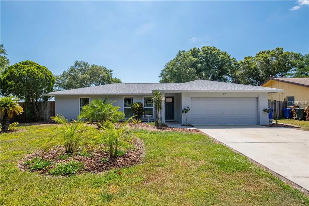 64 Oakwood Drive Dunedin FL 34698