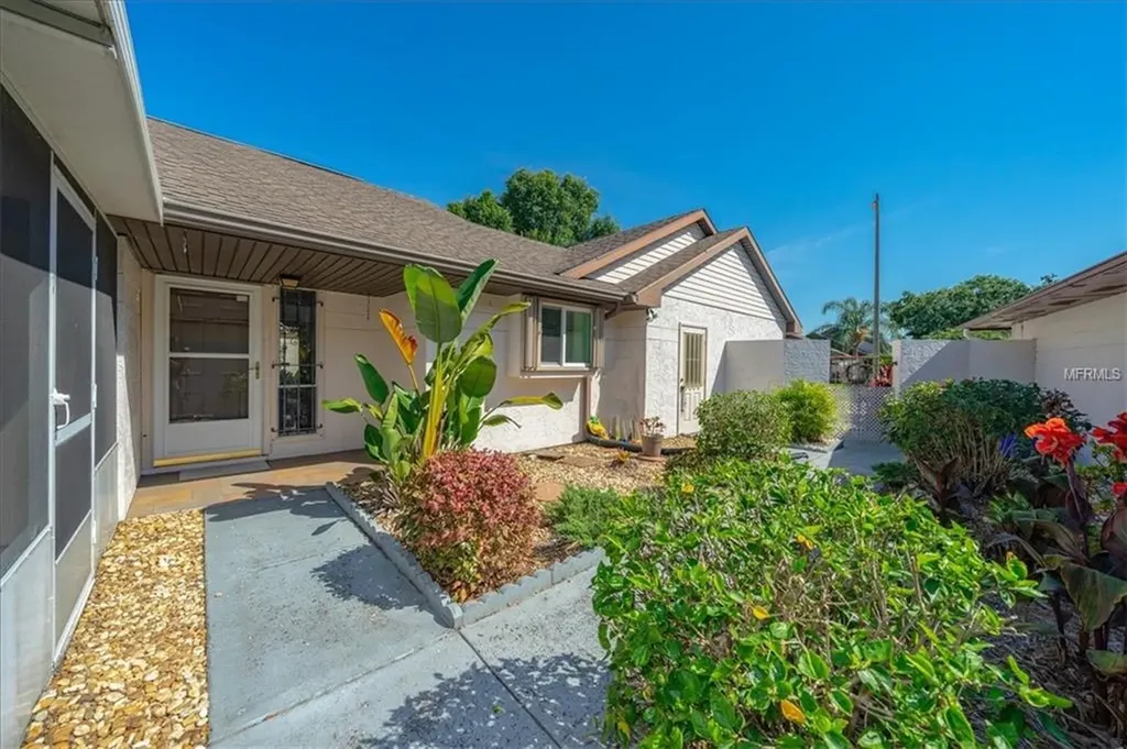 10817 Venice Circle Tampa FL 33635