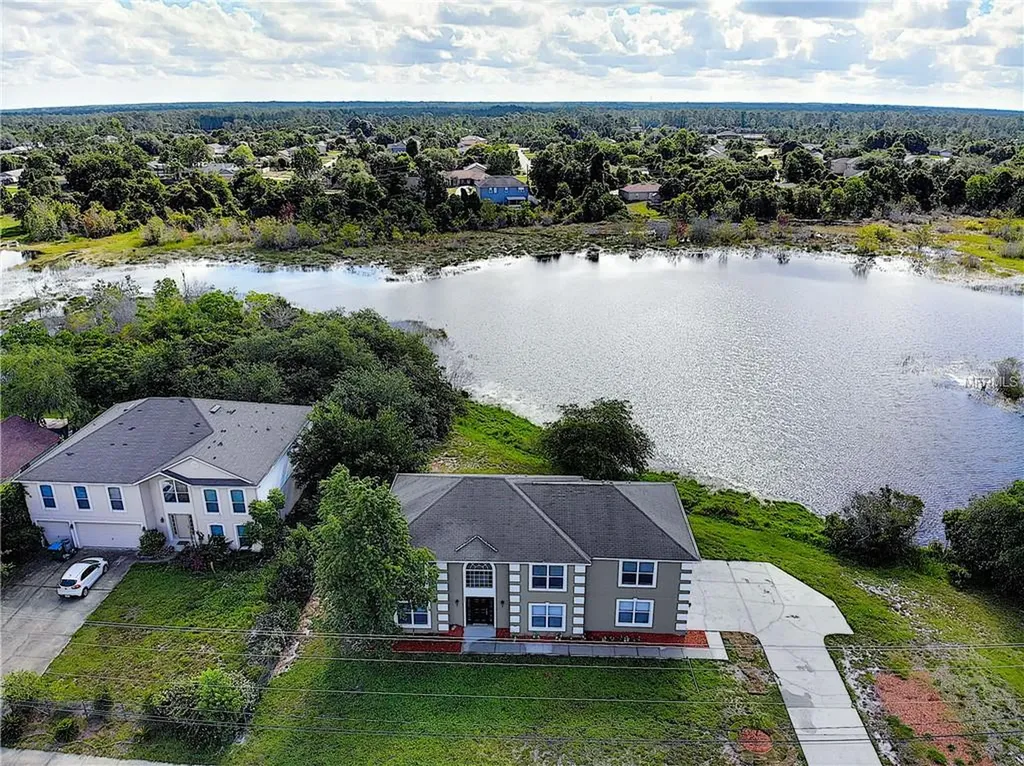 2617 Courtland Boulevard Deltona FL 32738