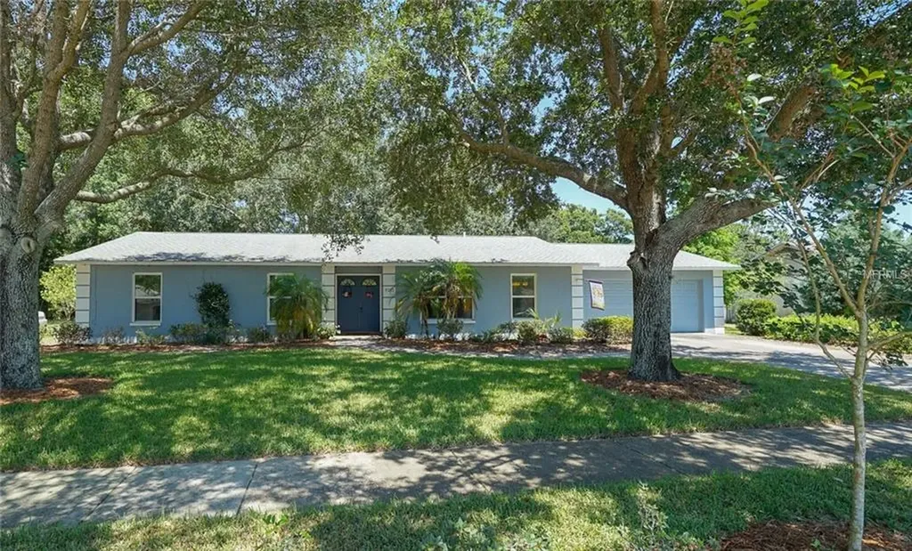 9213 Knights Branch Street Temple Terrace FL 33637