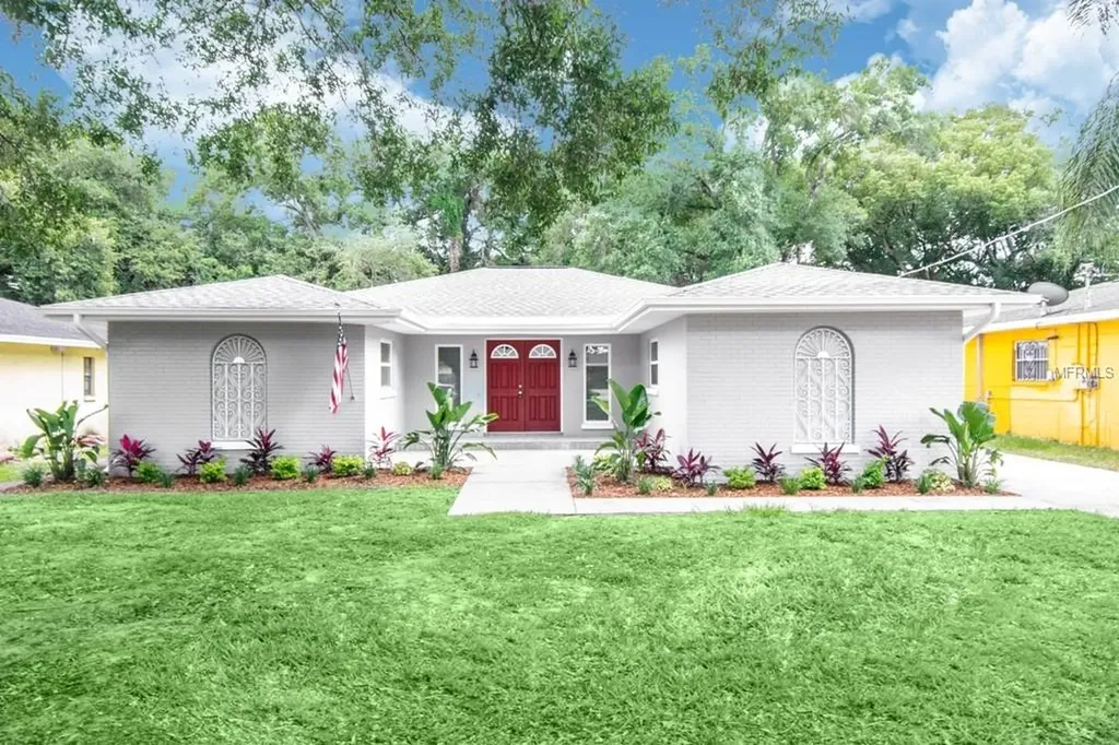 2712 W Osborne Avenue Tampa FL 33614