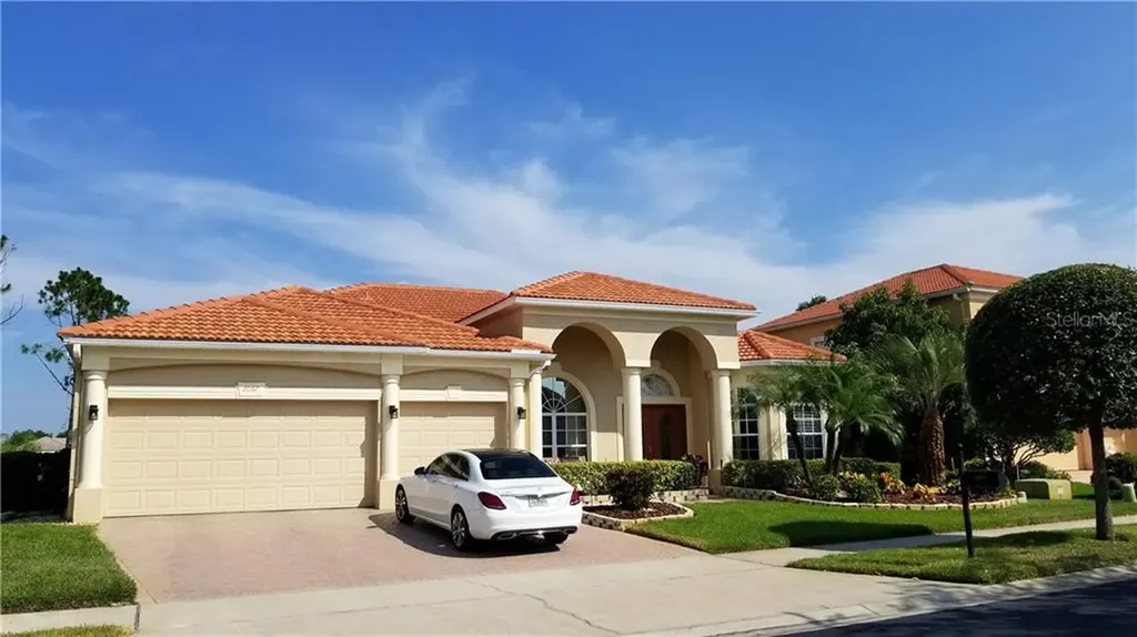 2067 Sailborough Court Winter Garden FL 34787