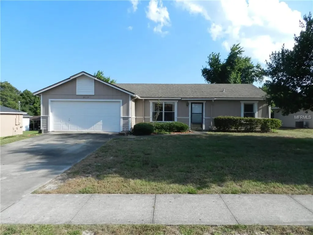 2825 Windsor Heights Street Deltona FL 32738